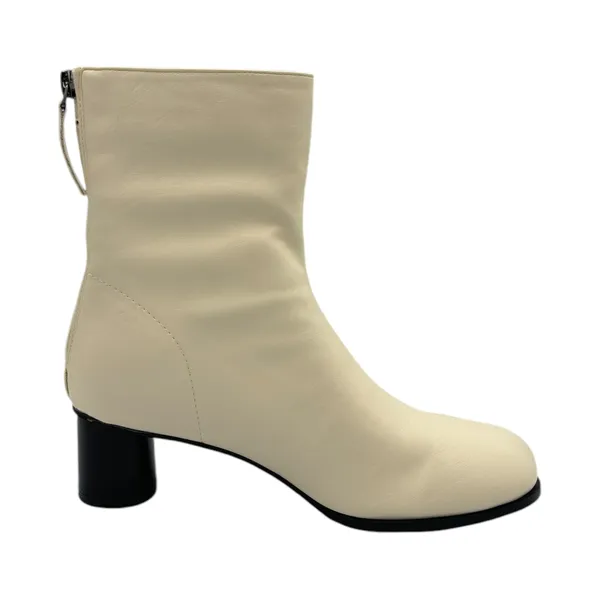 Khám phá Giày Boots Cổ Thấp Nữ TGG SW6655 Màu Trắng Da Trơn Size 37