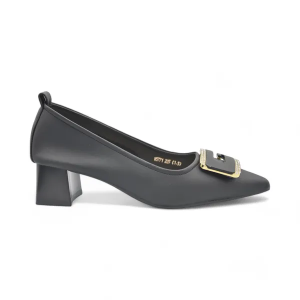 Khám phá Giày cao gót TGG W5771 Da Mềm Màu Đen Size 36