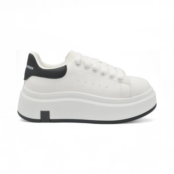 Khám phá Giày Thể Thao Nữ TGG HB605-1 Trắng Phối Đen MQueen Size 39