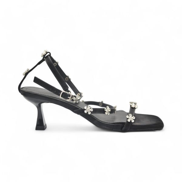 Khám phá Sandal Cao Gót Nữ TGG UN7060-2 Màu Đen Da Mềm Size 36