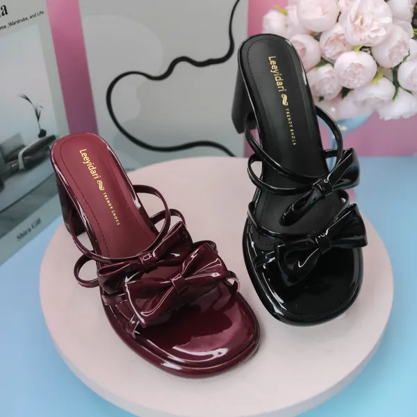 Khám phá Dép Cao Gót Nữ TGG 2025-13 Màu Đỏ Da Bóng Size 37