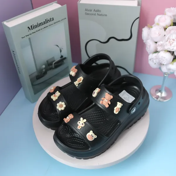 Khám phá Dép Crocs Nữ TGG 2015 Màu Đen Quai Đính Charm Size 36