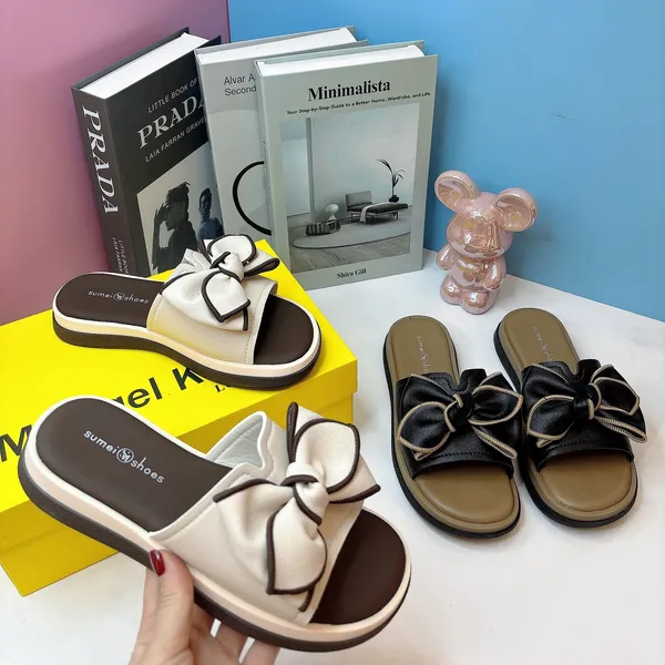 Khám phá Dép Nữ TGG 7085 Đính Nơ Da Sần Màu Đen Size 35