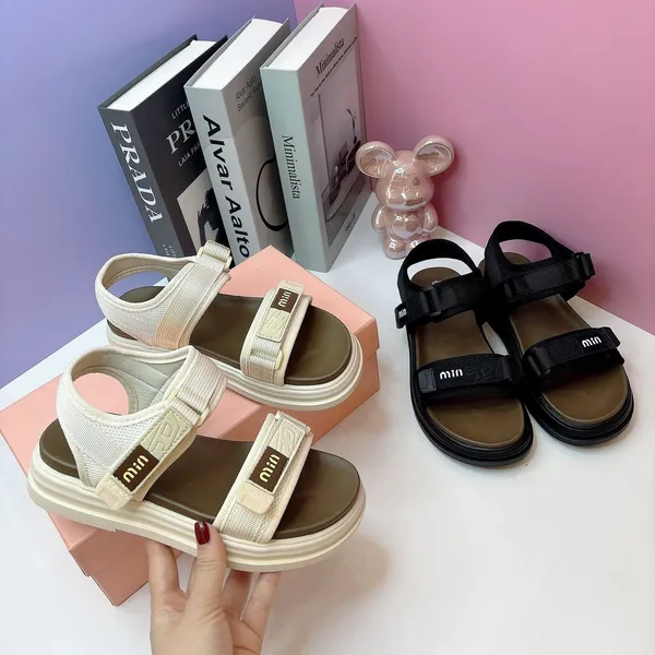 Khám phá Dép Sandal Quai Dán Nữ TGG 703 Màu Be Size 35