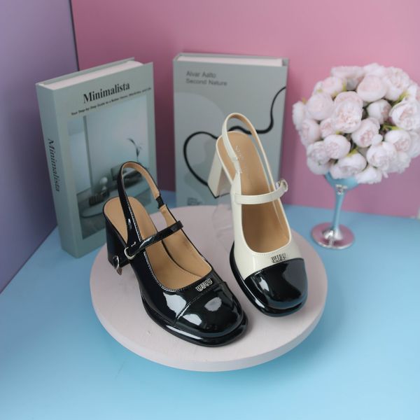 Khám phá Giày Hở Gót Nữ TGG X263-7 Màu Đen Da Bóng Size 35
