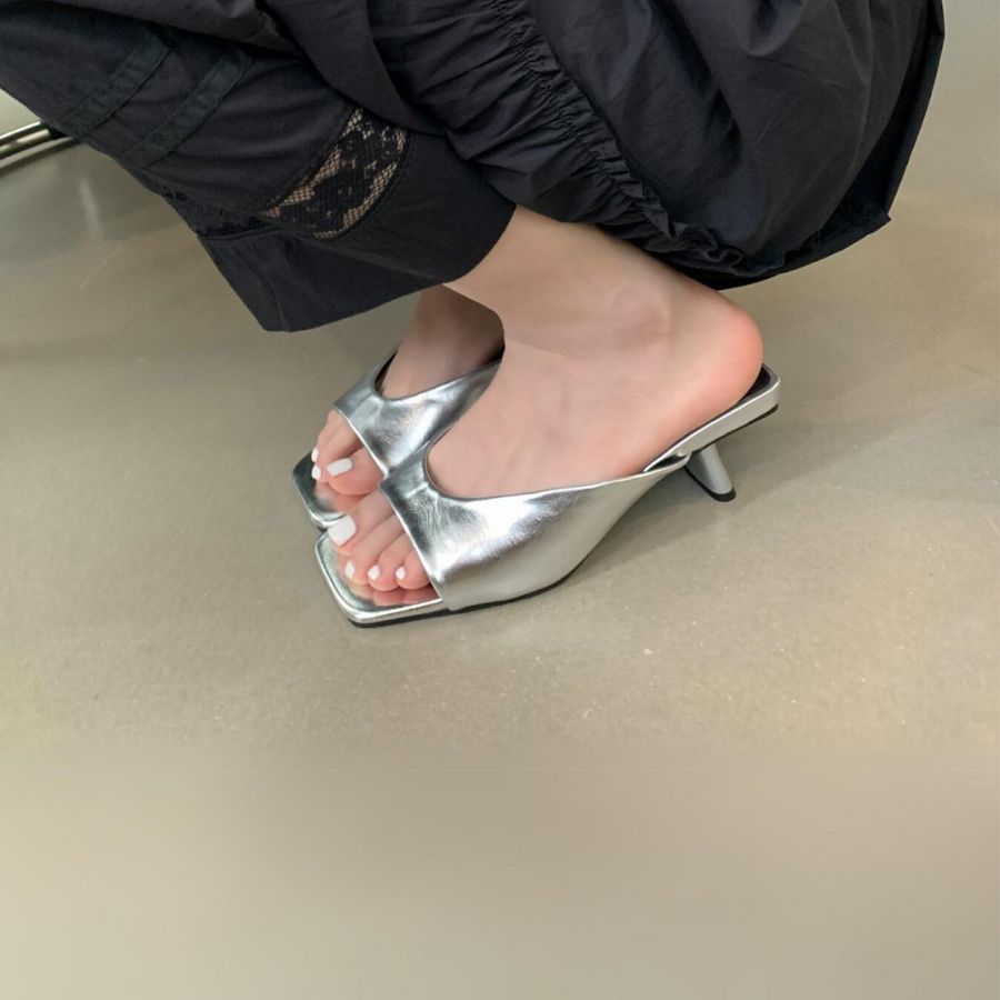 Dép Cao Gót Nữ TGG C3199-2 Màu Bạc Da Trơn Size 38