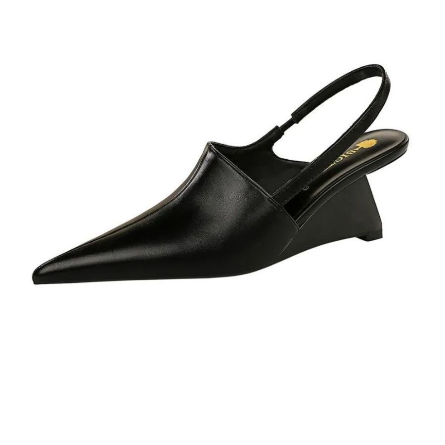 Giày Hở Gót Nữ TGG ST66-16 Màu Đen Da Trơn Size 39