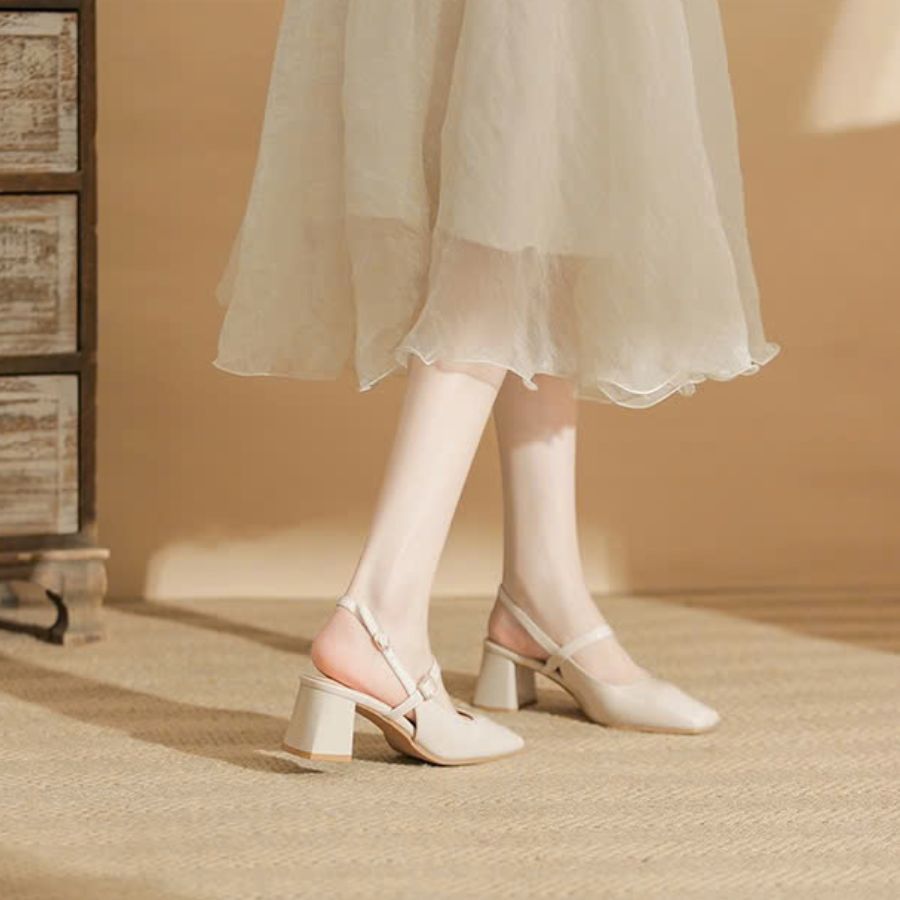 Giày Hở Gót Nữ TGG 3370-C2 Màu Đen Da Bóng Size 39