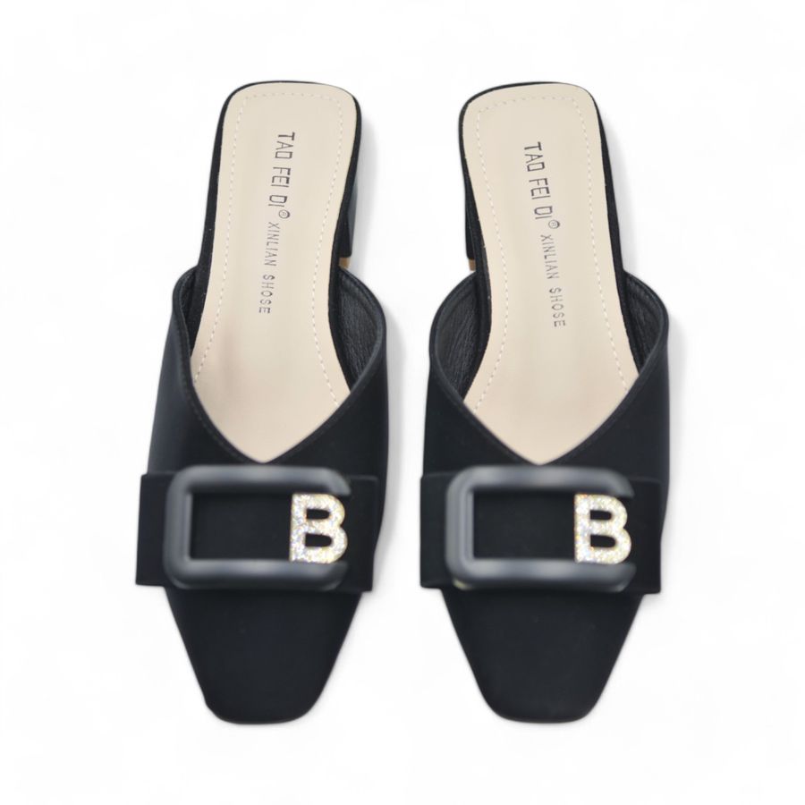 Giày Sục Nữ TGG 8338-67 Màu Đen Da Lụa Size 36