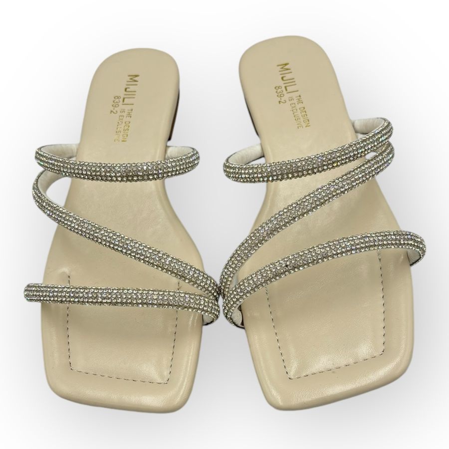 Dép Bệt Nữ TGG D839-2 Màu Trắng Da Trơn Size 35 