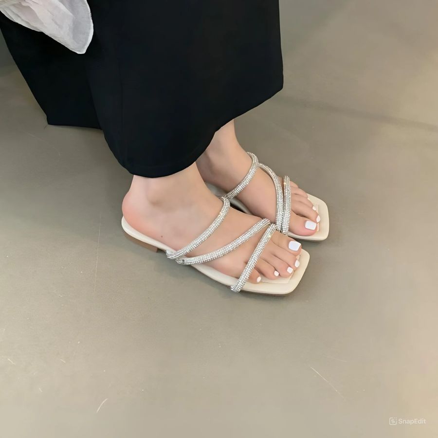 Dép Bệt Nữ TGG D839-2 Màu Trắng Da Trơn Size 35 