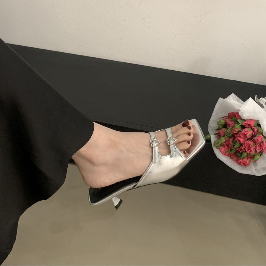 Dép Cao Gót Nữ TGG UN7667-1 Màu Bạc Da Mềm Size 38