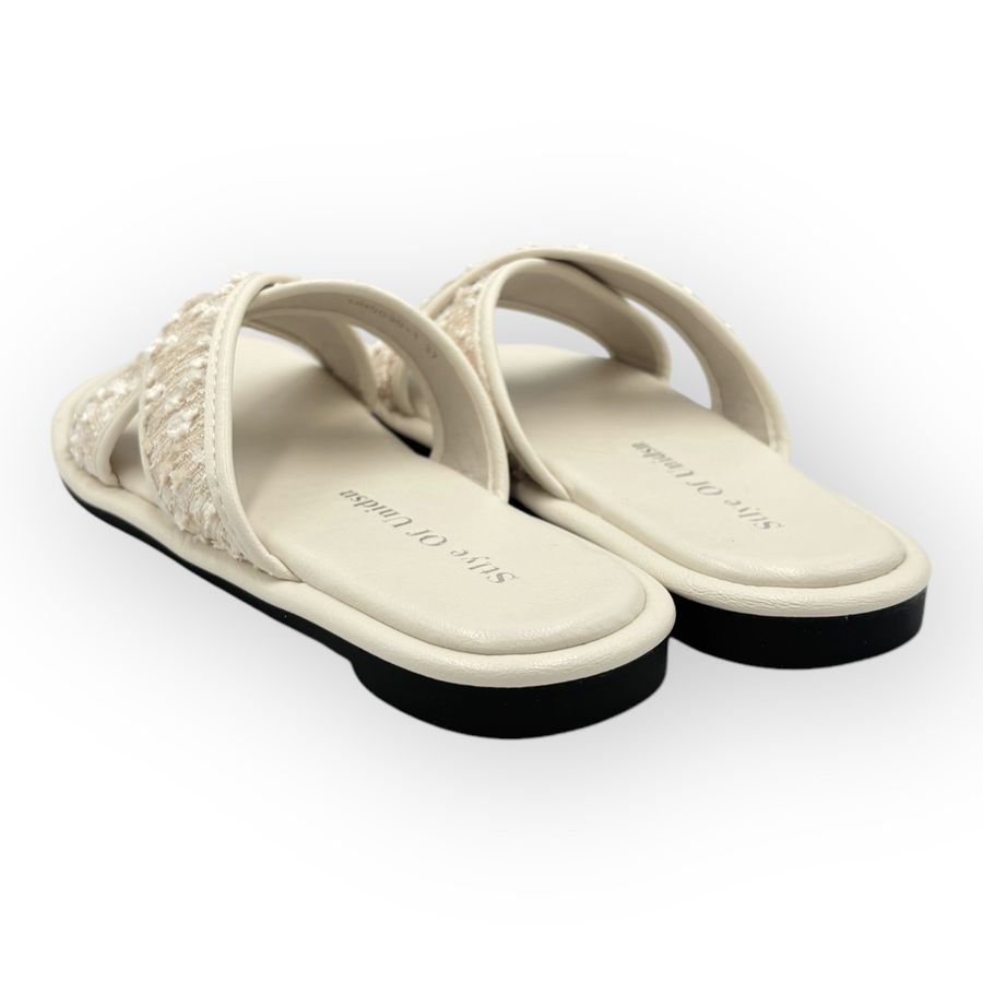 Dép Da Nữ TGG UN5030-1 Màu Be Da Mềm Size 39