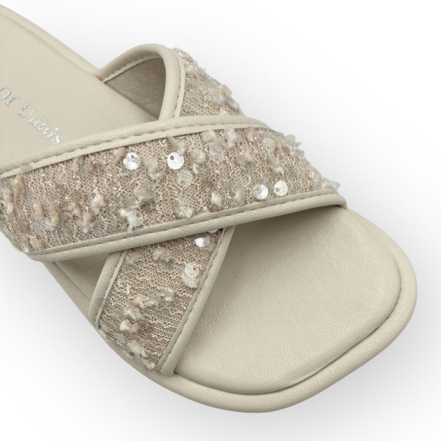 Dép Da Nữ TGG UN5030-1 Màu Be Da Mềm Size 39