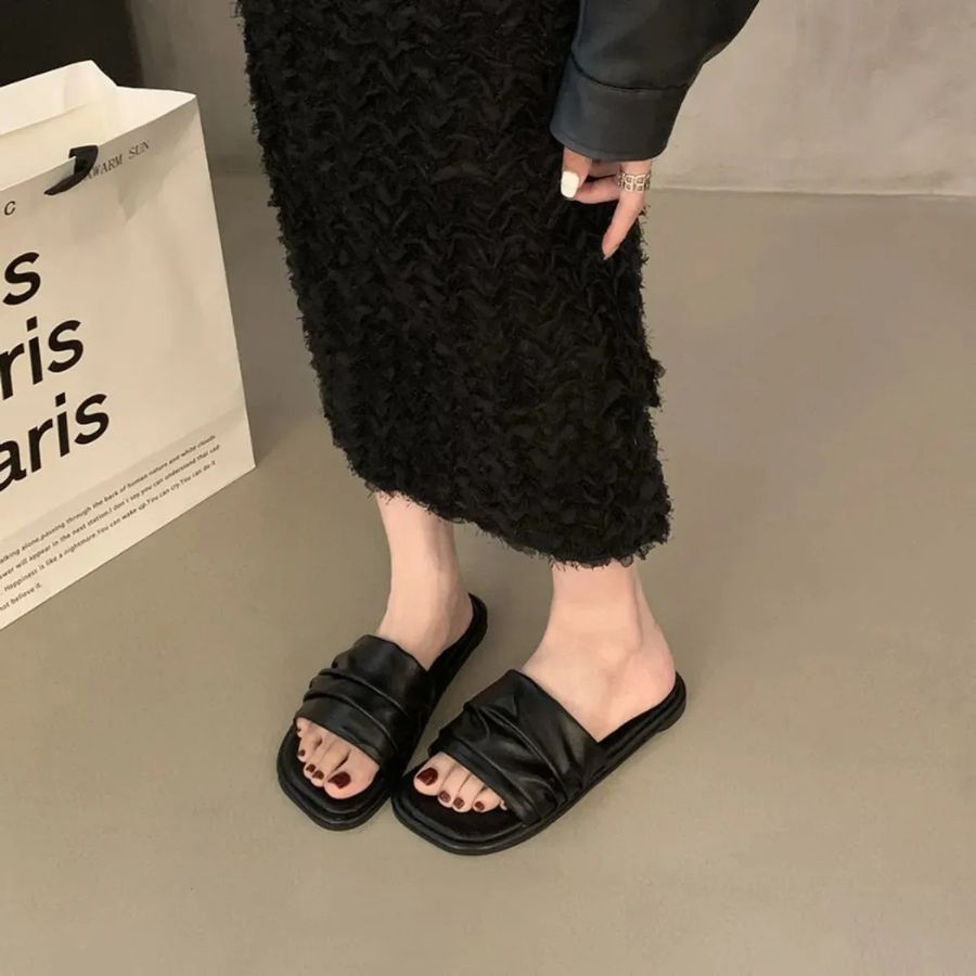 Dép Da Nữ TGG UN5030-2 Màu Đen Da Mềm Size 38