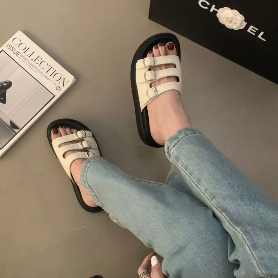 Dép Nữ TGG D1818-6 Màu Trắng Da Mềm Size 39