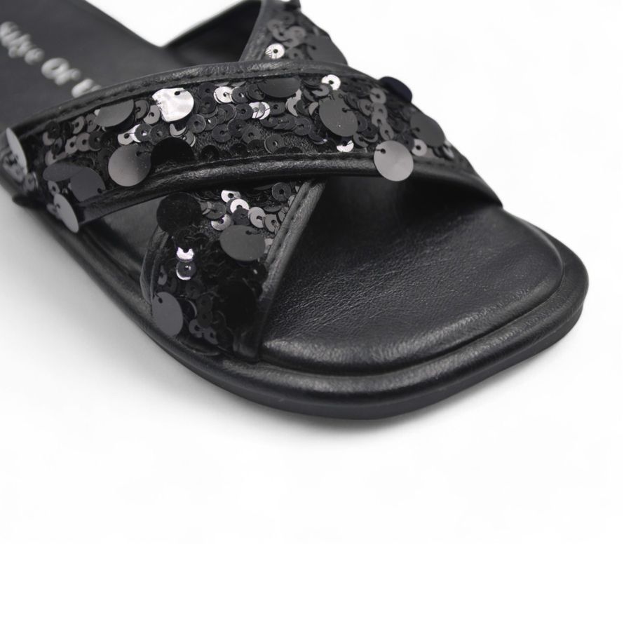 Dép Nữ TGG UN5030-1 Màu Đen Da Mềm Size 37