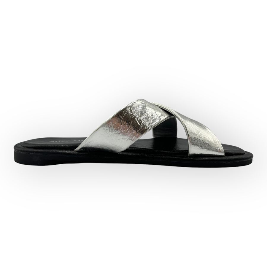 Dép Quai Chéo Nữ TGG UN5030-5 Màu Đen Da Mềm Size 36