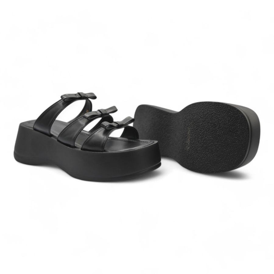 Dép Quai Ngang Nữ TGG D680-16 Màu Đen Da Trơn Size 36