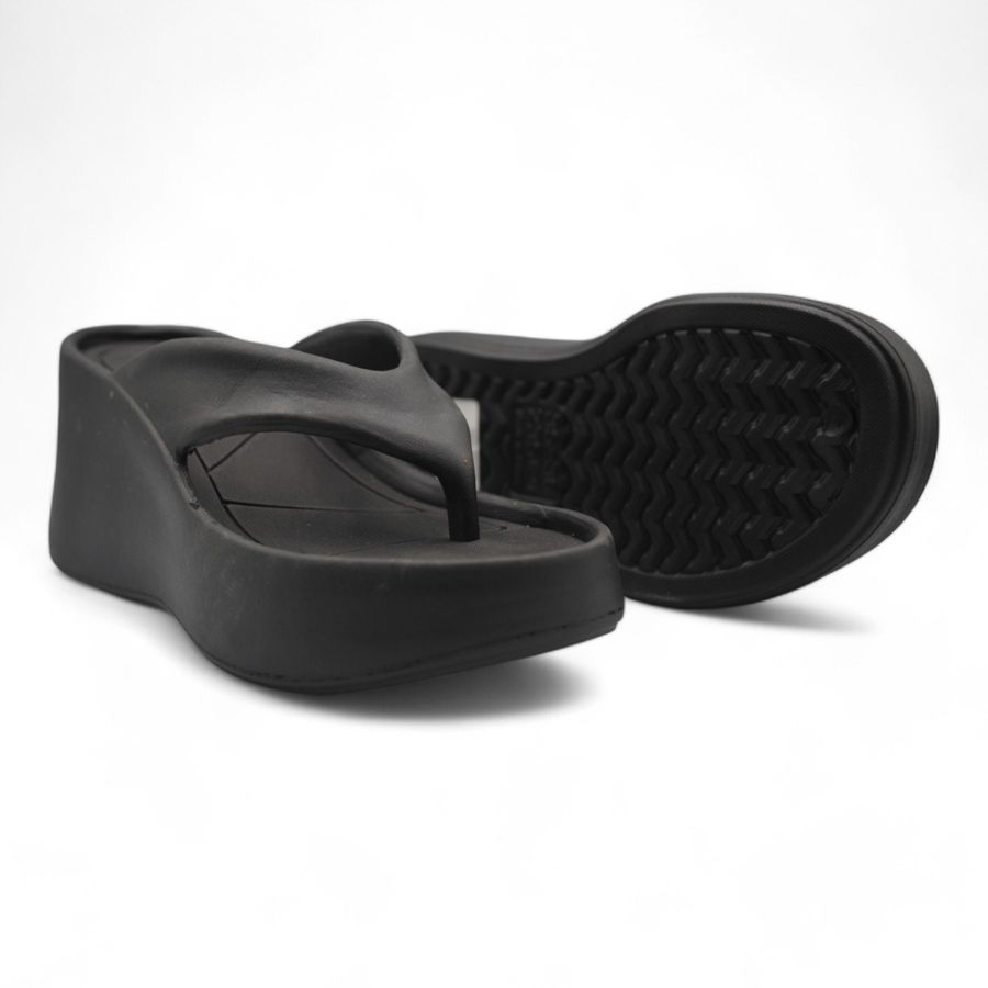 Dép Xỏ Ngón Nữ TGG G1017 Màu Đen Da Mềm Size 35 