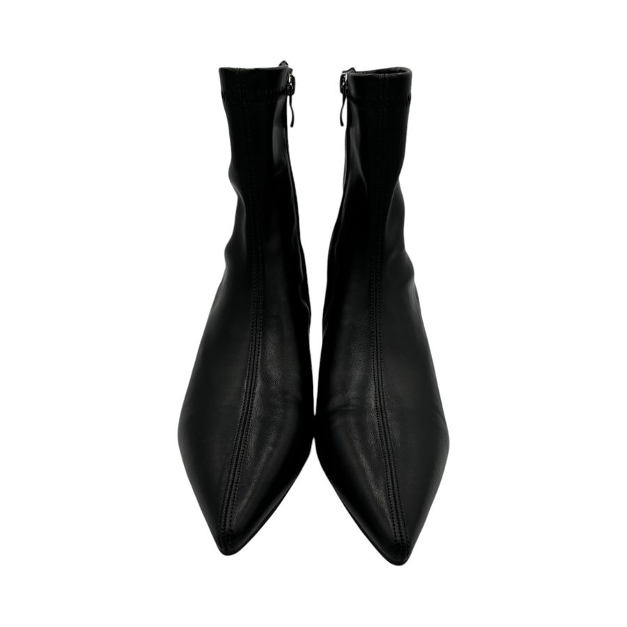 Giày Boots Nữ TGG 9566-1 Màu Đen Da Mềm Size 38