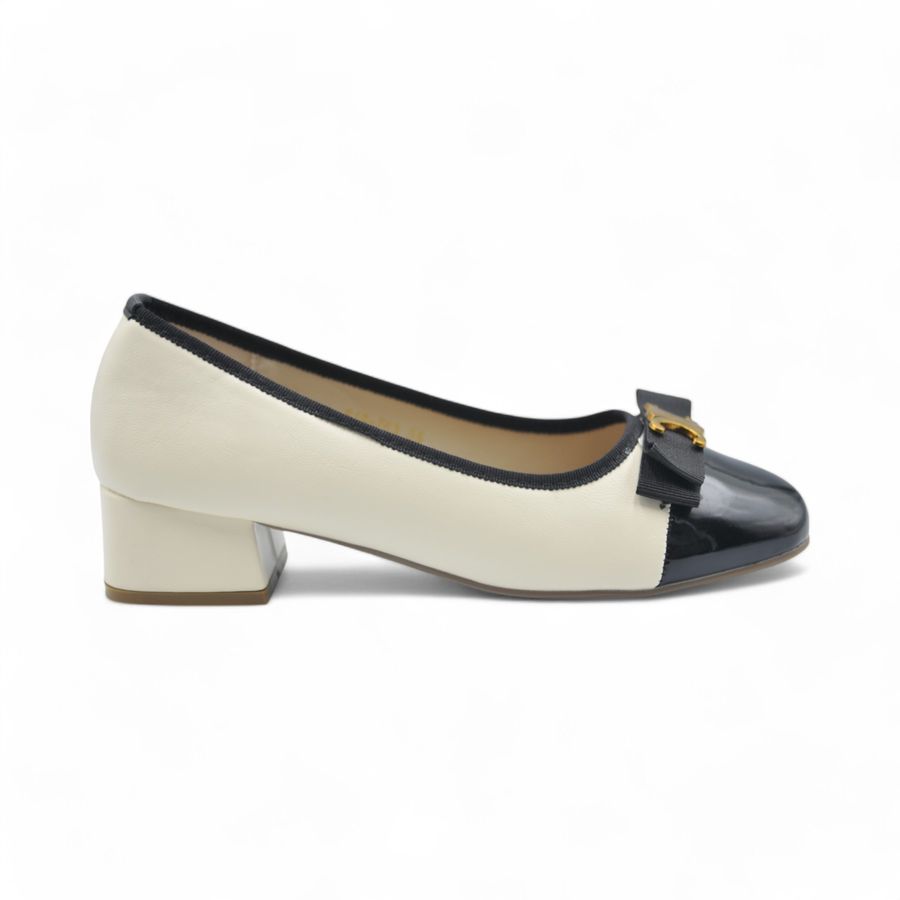Giày Búp Bê Nữ TGG 616-763 Da Lì Màu Trắng Size 35
