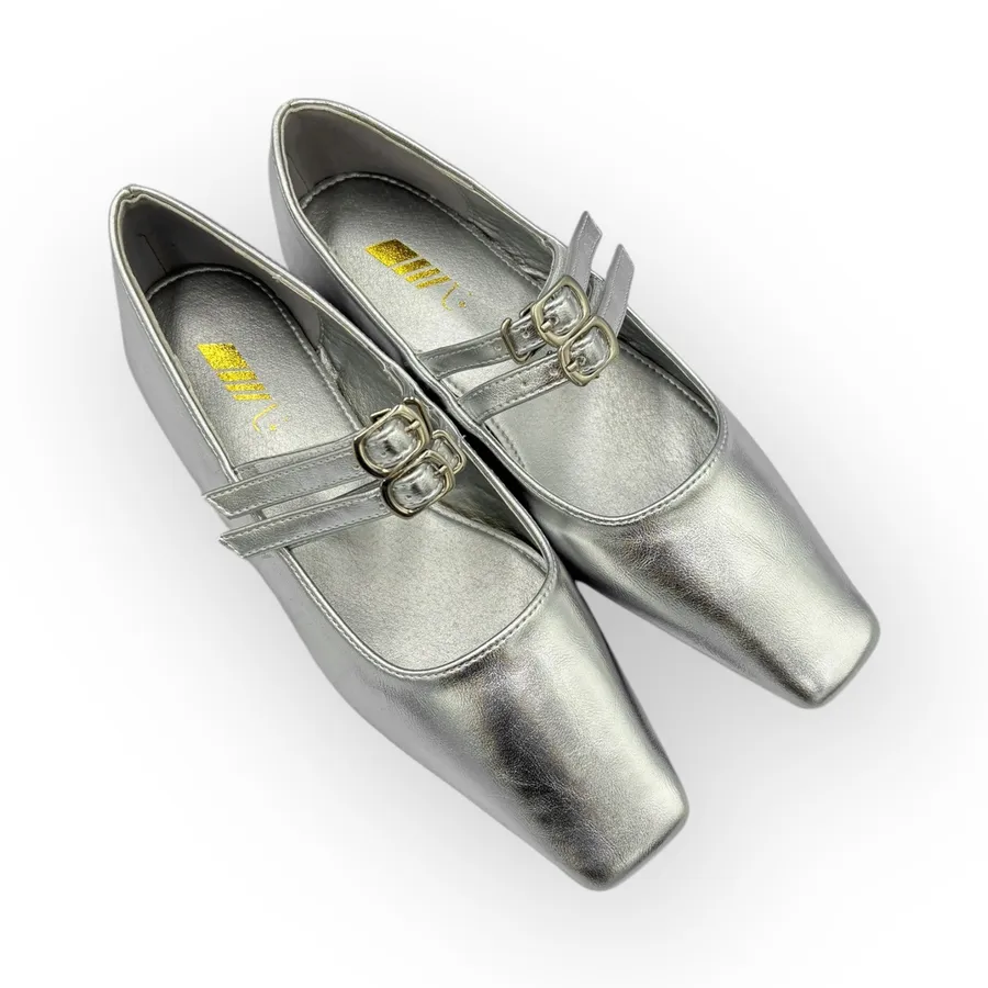 Giày Búp Bê Nữ TGG D211-35 Màu Bạc Da Mềm Size 35