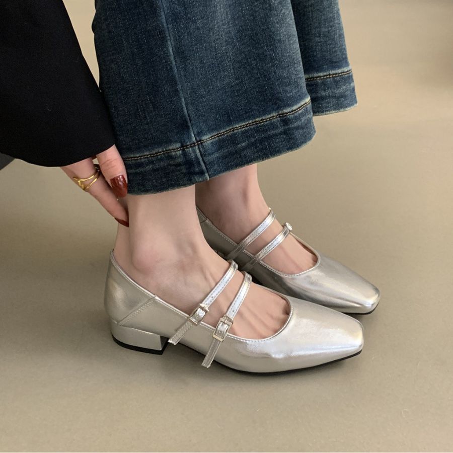 Giày Búp Bê Nữ TGG UN5995-2 Màu Bạc Da Mềm Size 35
