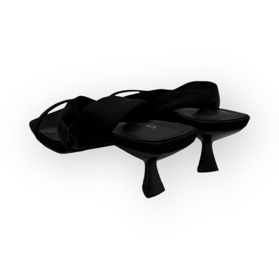 Giày Cao Gót Nữ TGG UN6022-2 Màu Đen Da Mềm Size 39