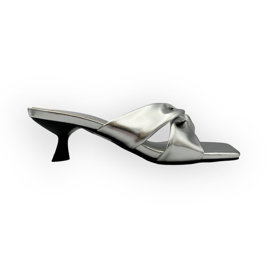 Giày Cao Gót Nữ TGG UN6022-3 Màu Bạc Da Mềm Size 39