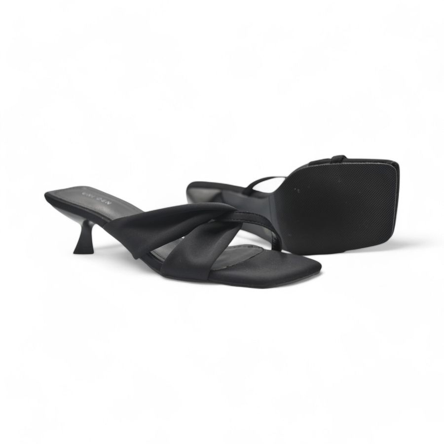 Giày Cao Gót Nữ TGG UN6022-3 Màu Đen Da Mềm Size 38