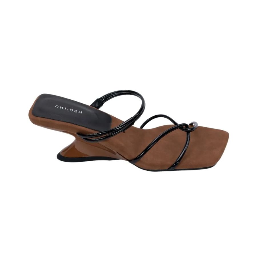 Giày Cao Gót Nữ TGG UN6808-5 Màu Đen Da Mềm Size 35