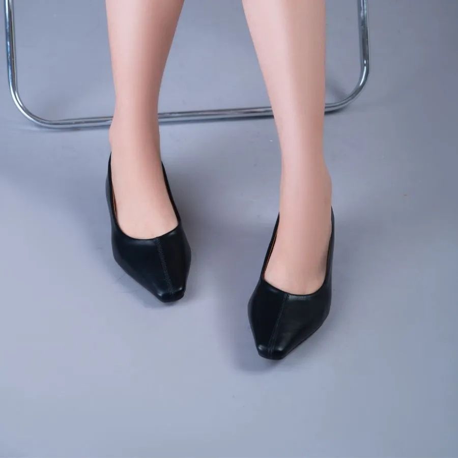 Giày Loafer Nữ TGG D236-1 Màu Đen Da Mềm Size 36