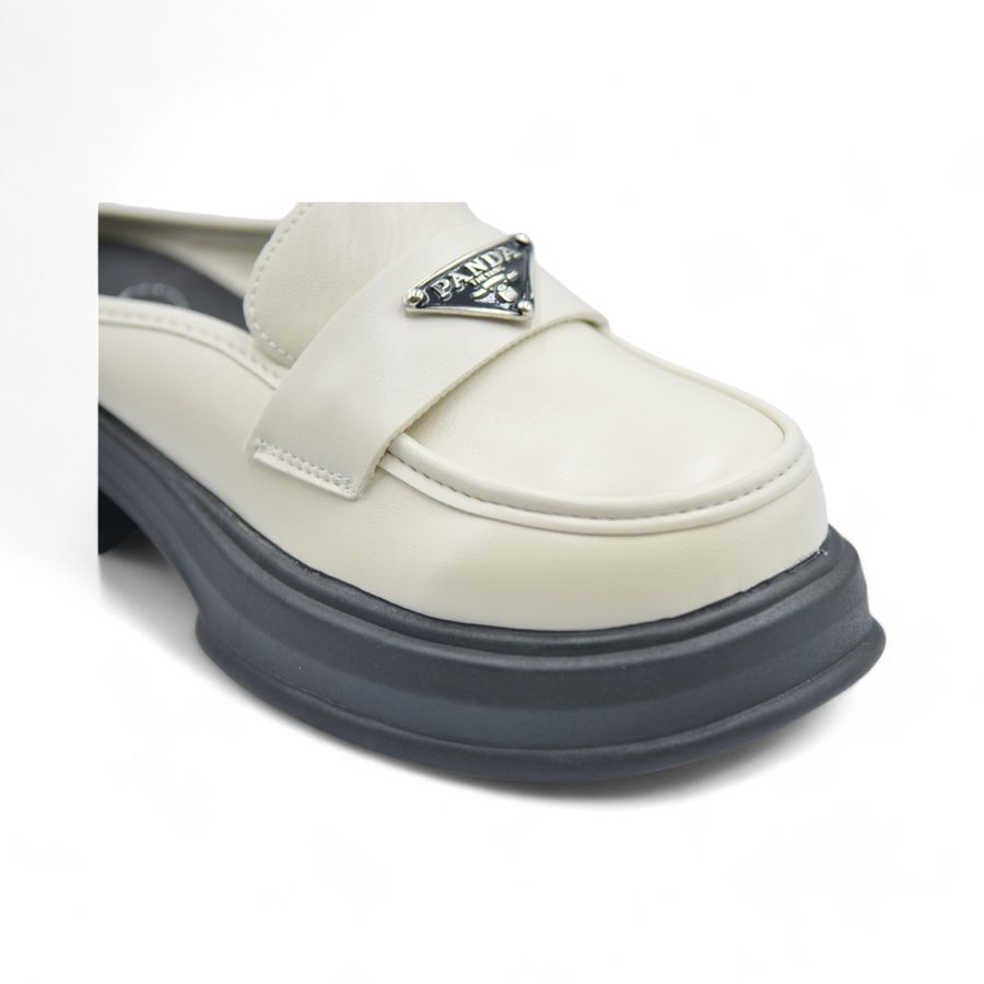 Giày Sục Nữ TGG 5523 Màu Trắng Da Lì Size 36