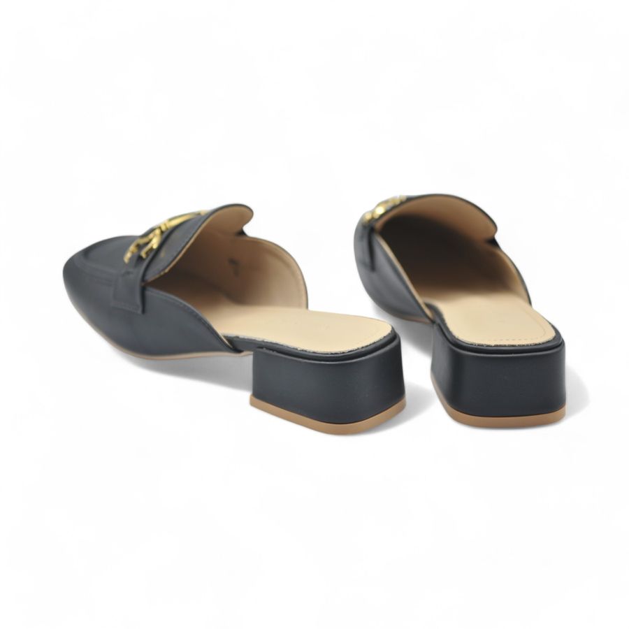 Giày Sục Nữ TGG A6606 Màu Đen Da Lì Size 35
