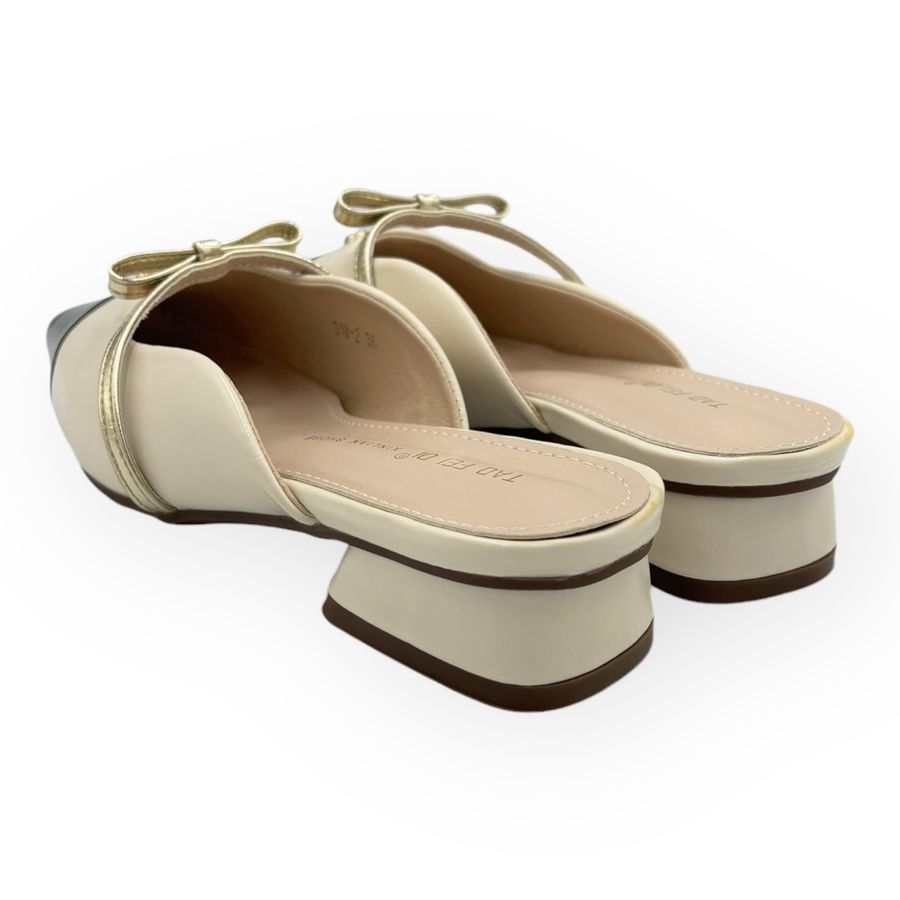 Giày Sục Nữ TGG D1803 Màu Nude Da Mềm Size 36