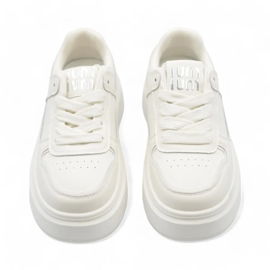 Giày Thể Thao Nữ TGG 8701 Màu Trắng Da Mềm Size 39