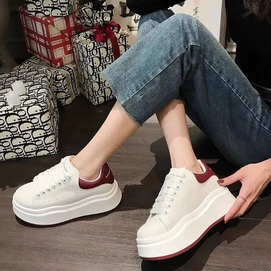 Giày Thể Thao Nữ TGG HB605-1 Trắng Phối Đỏ Size 37