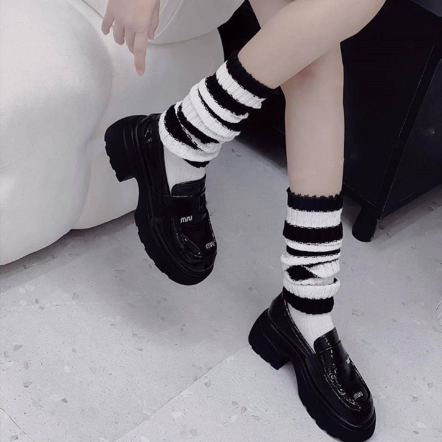 Giày Búp Bê Nữ TGG 1127-1 Da Bóng Màu Đen Size 38