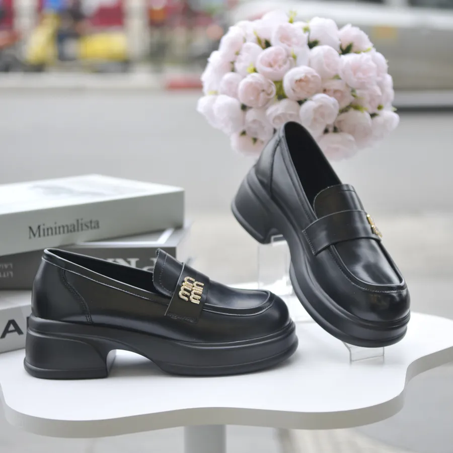 Giày Búp Bê Nữ TGG 5002-2 Da Lì Màu Đen Size 35