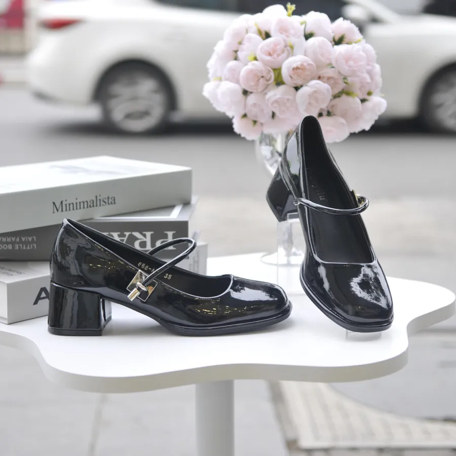 Giày Búp Bê Nữ TGG 666-A79 Màu Đen Da Bóng Size 36