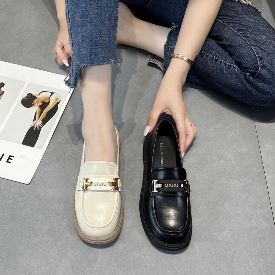 Giày Búp Bê Nữ TGG A2805 Da Bóng Màu Be Size 36