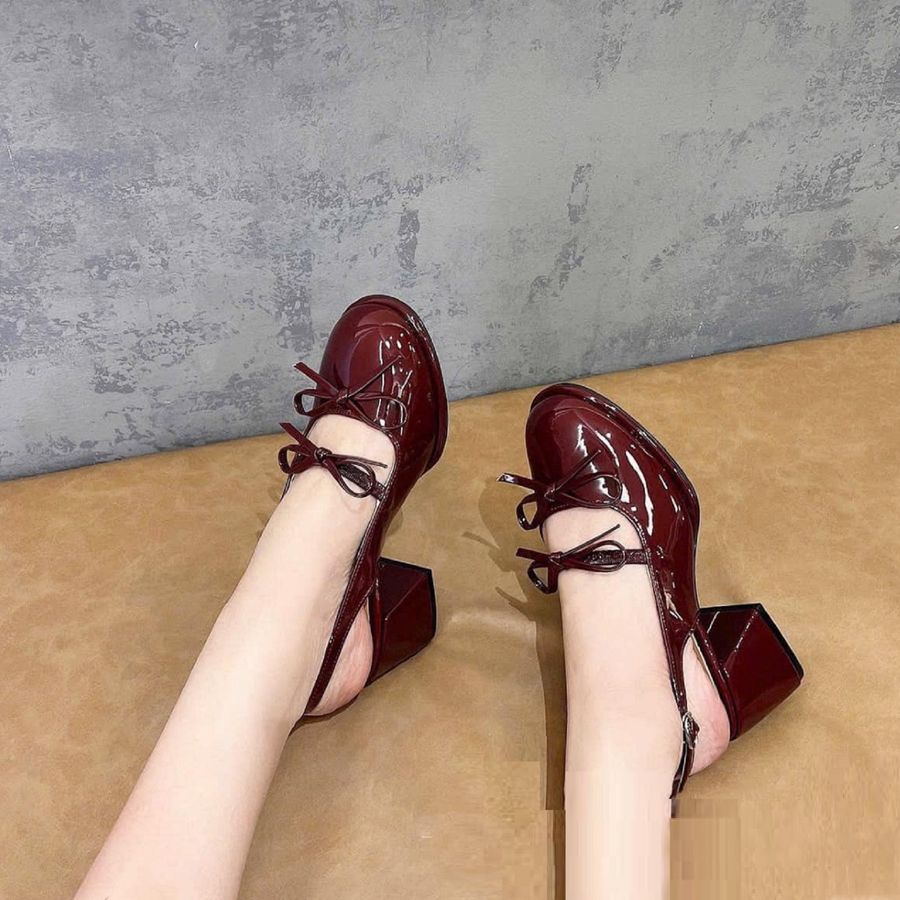 Giày hở gót TGG 163-1 Da Bóng Màu Đỏ Size 35