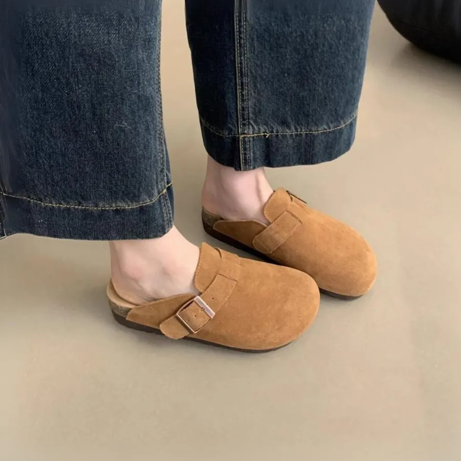 Giày Sục Nữ TGG UN6556-1 Màu Nâu Da Mềm Size 36