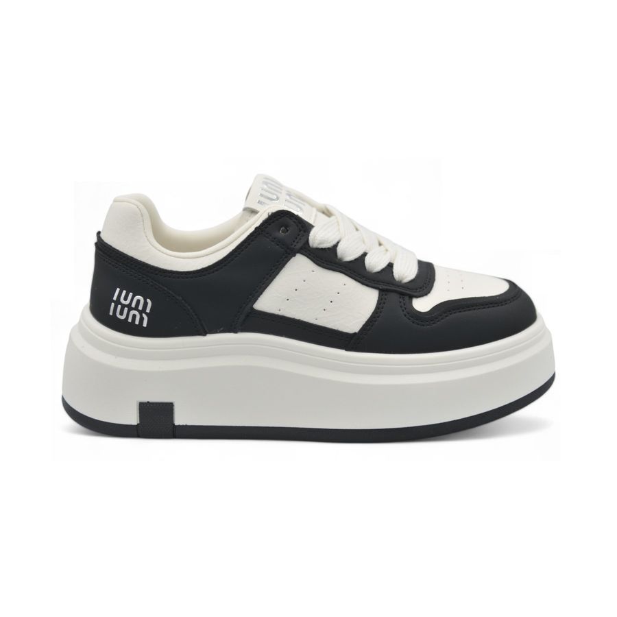 Giày Thể Thao Nữ TGG 8701 Màu Đen Phối Trắng Size 35