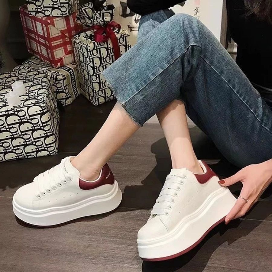Giày Thể Thao Nữ TGG HB605-1 Trắng Phối Đỏ Size 38