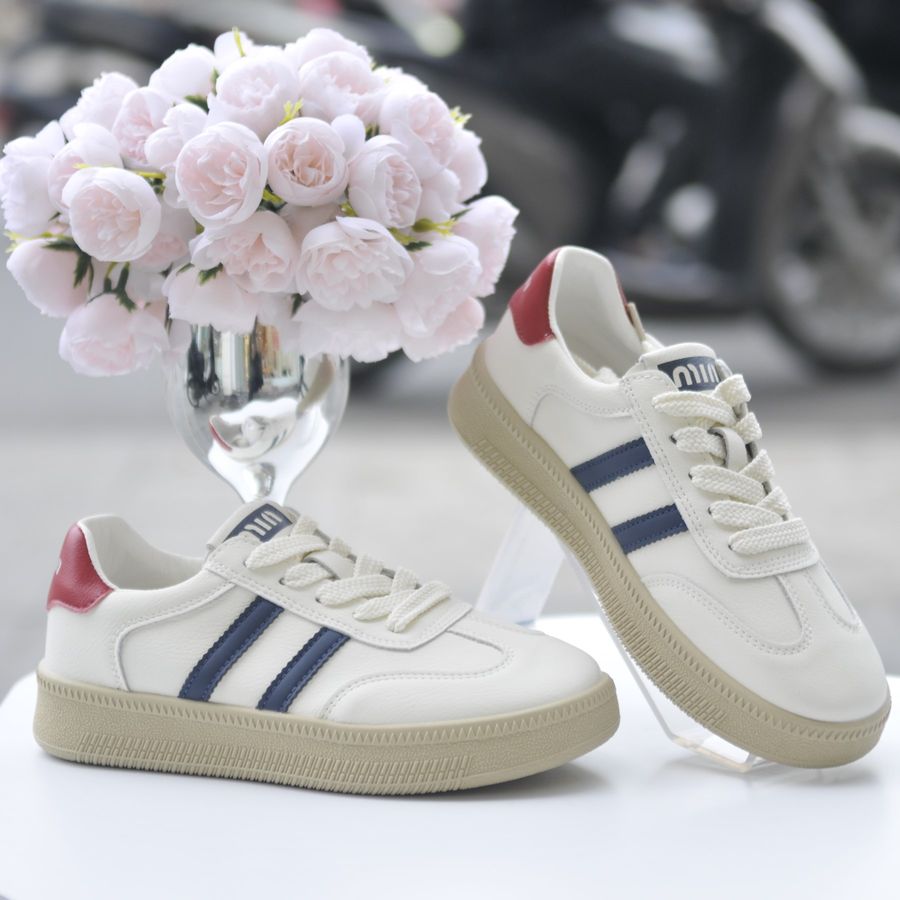 Giày Thể Thao Nữ TGG Y751 Trắng Phối Xanh Đỏ Size 35