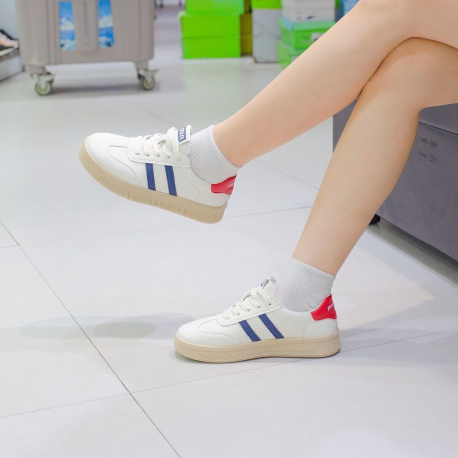 Giày Thể Thao Nữ TGG Y751 Trắng Phối Xanh Đỏ Size 39