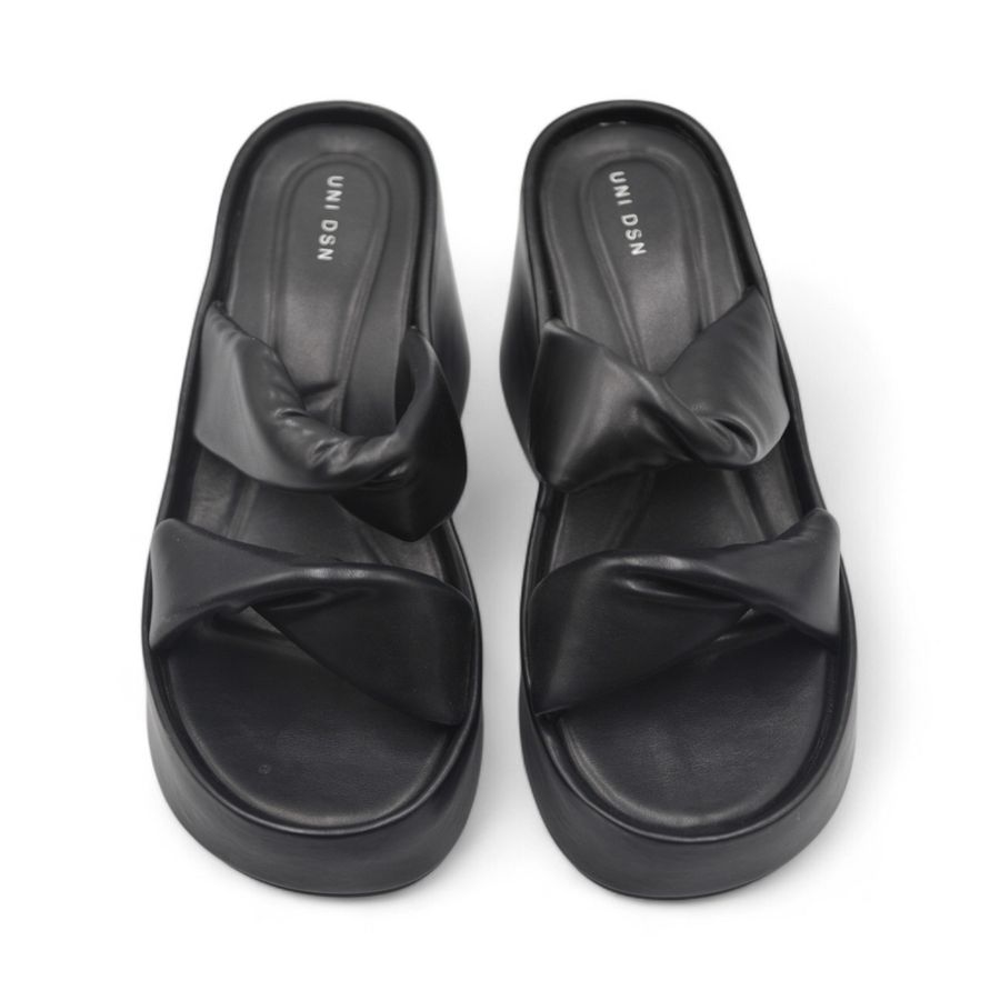 Dép Quai Ngang Nữ TGG UN9825-7 Màu Đen Da Mềm Size 37