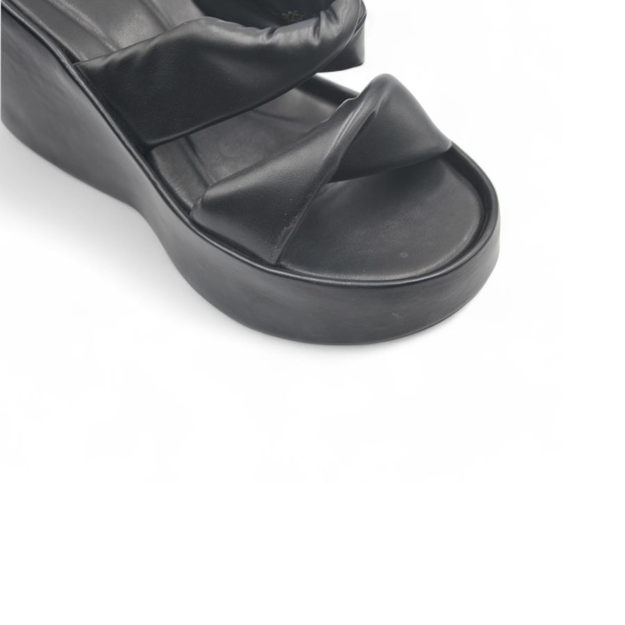 Dép Quai Ngang Nữ TGG UN9825-7 Màu Đen Da Mềm Size 37